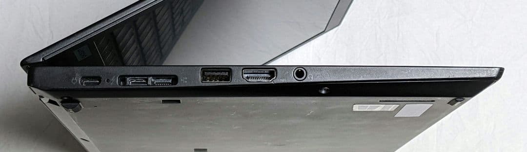 ThinkPad X13 Gen1 (十世代 i5/8G/ストなし/HD画面)