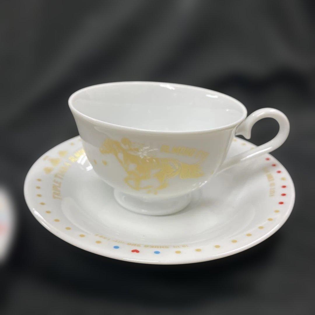 【競馬】アーモンドアイ三冠達成記念ティーカップセット／コーヒーカップ／入手困難