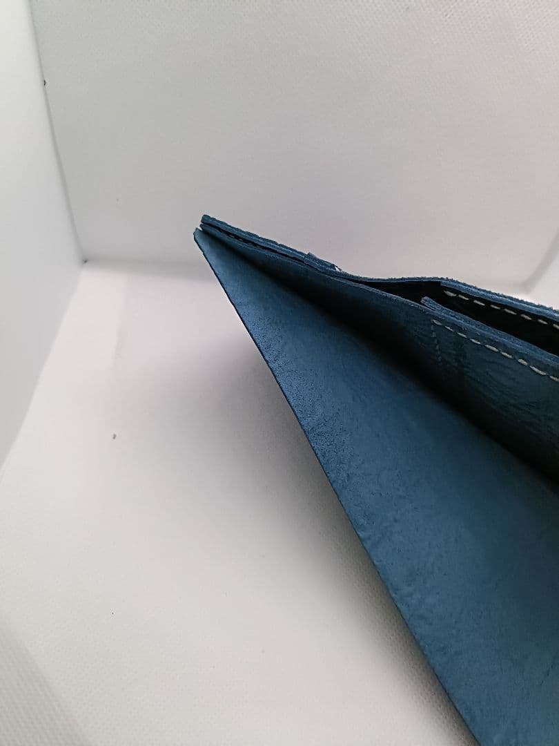 三つ折り財布 ワニ型押し 青 新品未使用　ヌメ革　一点物　ハンドメイド