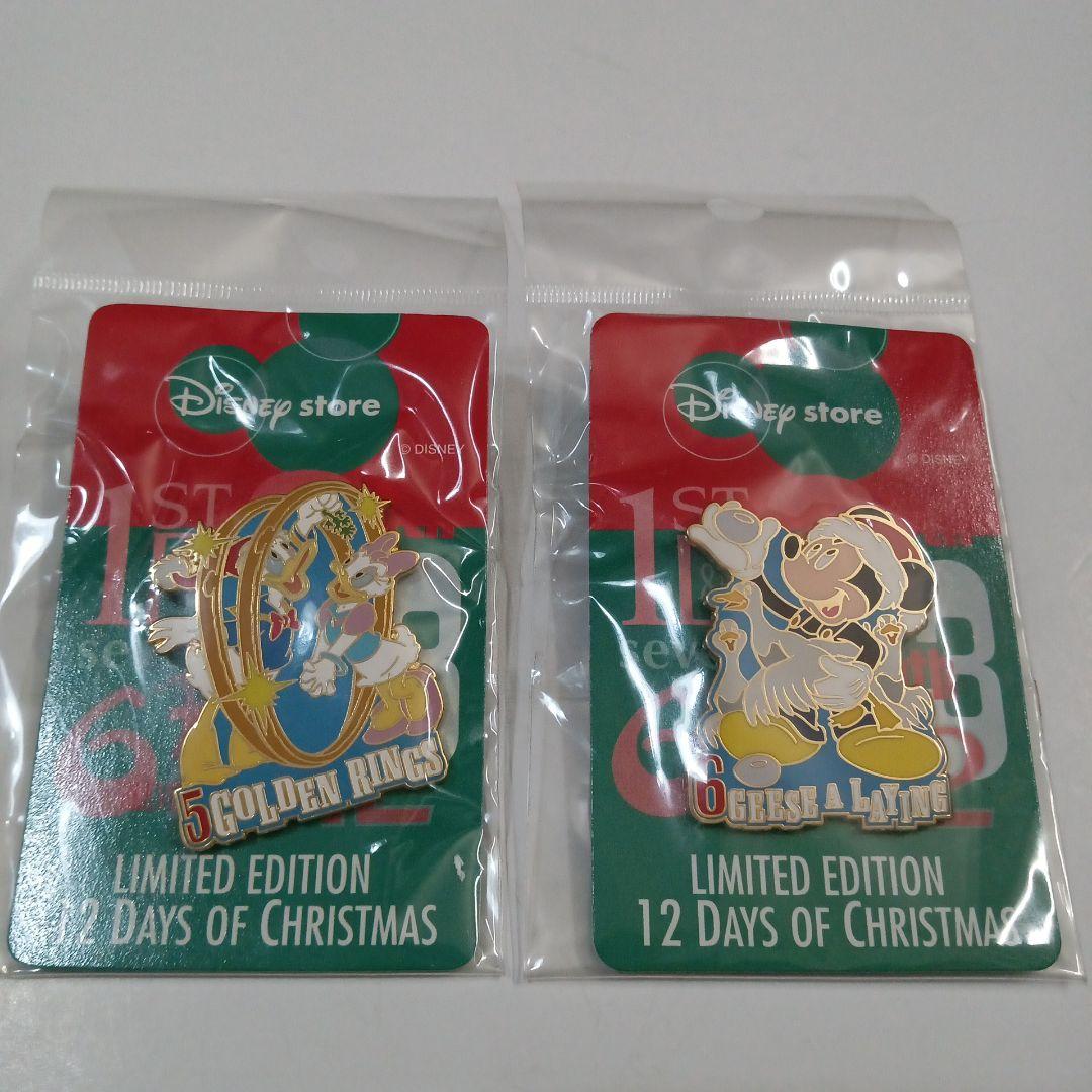 ディズニーストア　クリスマス　12日間　ミッキー　チップ　デール　他　ピンバッジ