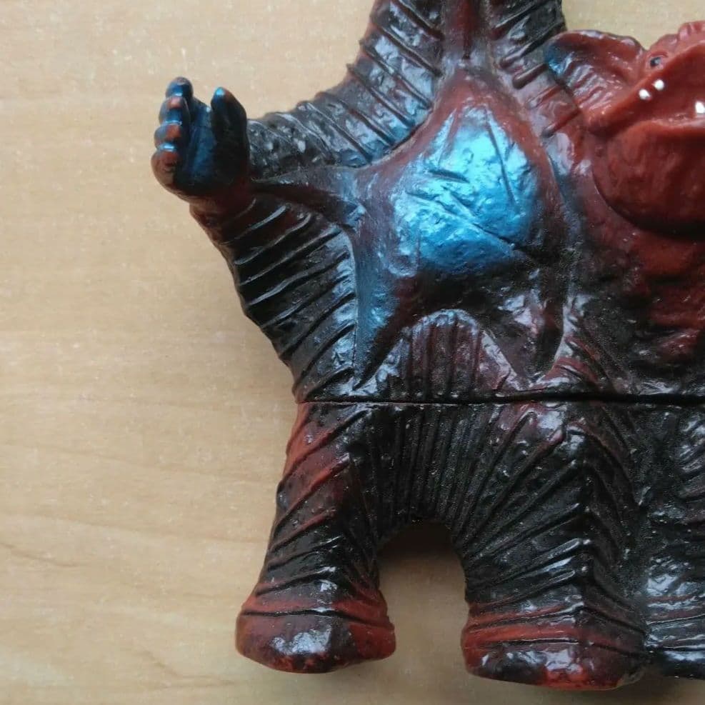 ポピー キングザウルス 油獣 ペスター「 ウルトラマン」 ソフビ 1978年