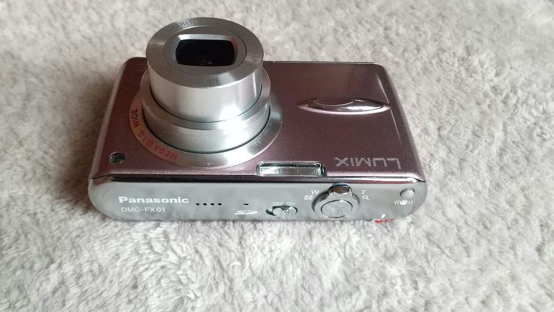 パナソニック デジカメ LUMIX DMC-FX01 ピンク色の美品*完動品
