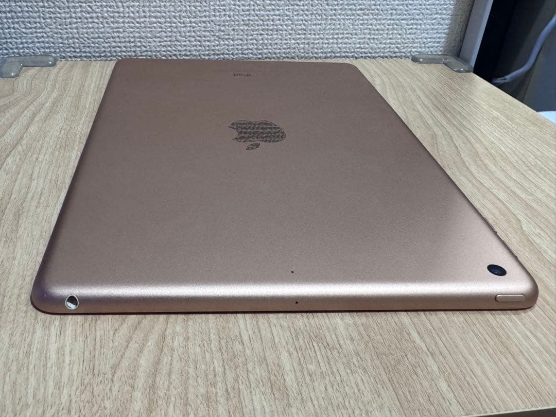 Apple iPad 6世代　32GB wifi