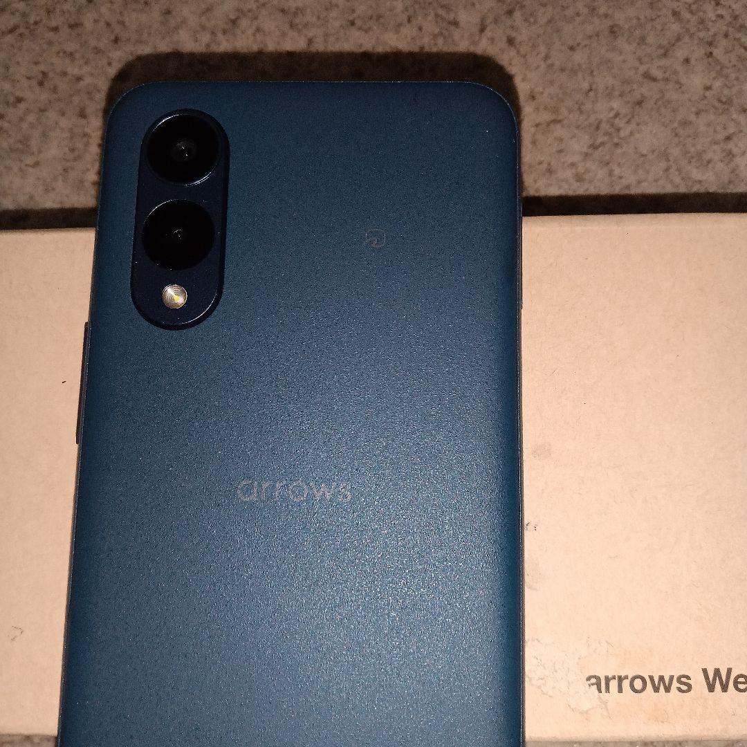 arrows We2 スマートフォン 中古