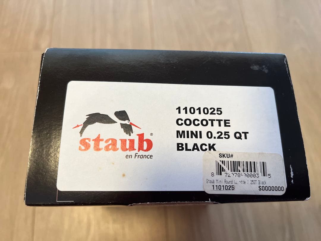 未使用　STAUB/ストウブ ピコ・ココット ラウンド ブラック10cm