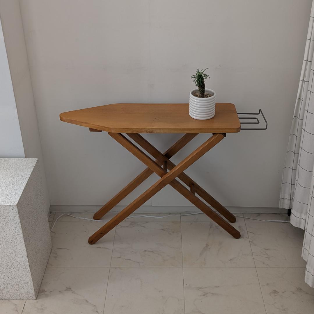ビンテージ 無垢材 木製 小さめ アイロン台 折りたたみ テーブル 高さ調節