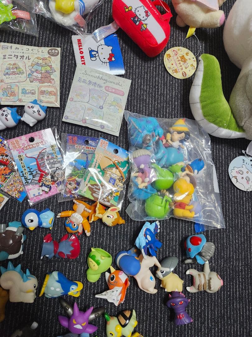 キャプテンピカチュウ　ポケモン　ちいかわ　リラックマ　指人形　まとめ売り