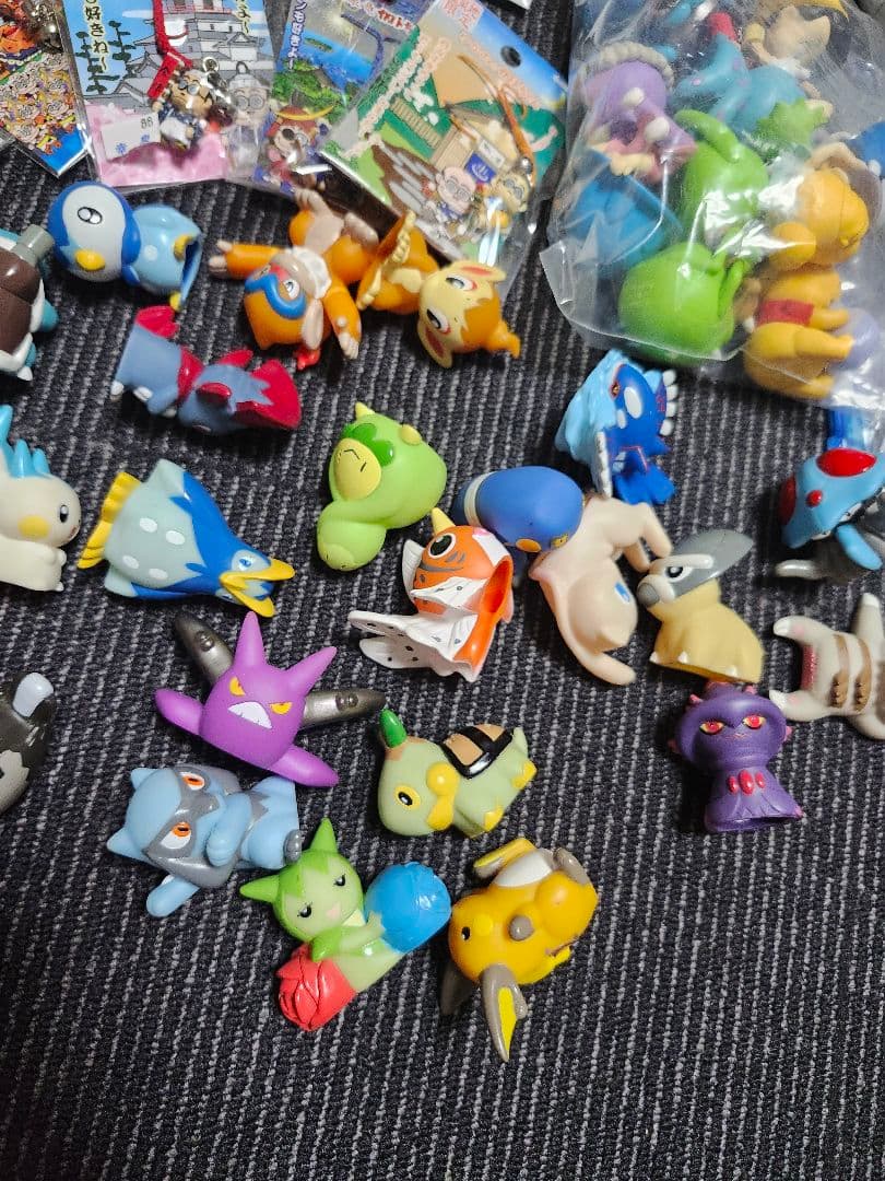 キャプテンピカチュウ　ポケモン　ちいかわ　リラックマ　指人形　まとめ売り