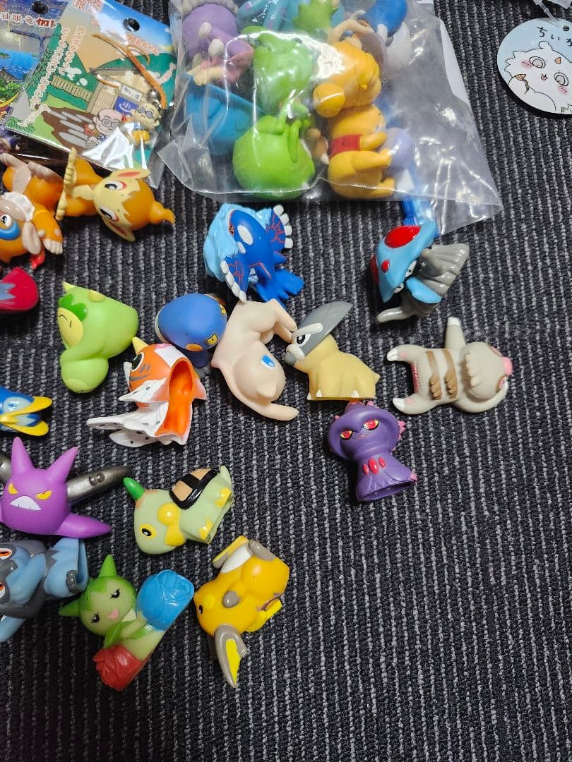 キャプテンピカチュウ　ポケモン　ちいかわ　リラックマ　指人形　まとめ売り