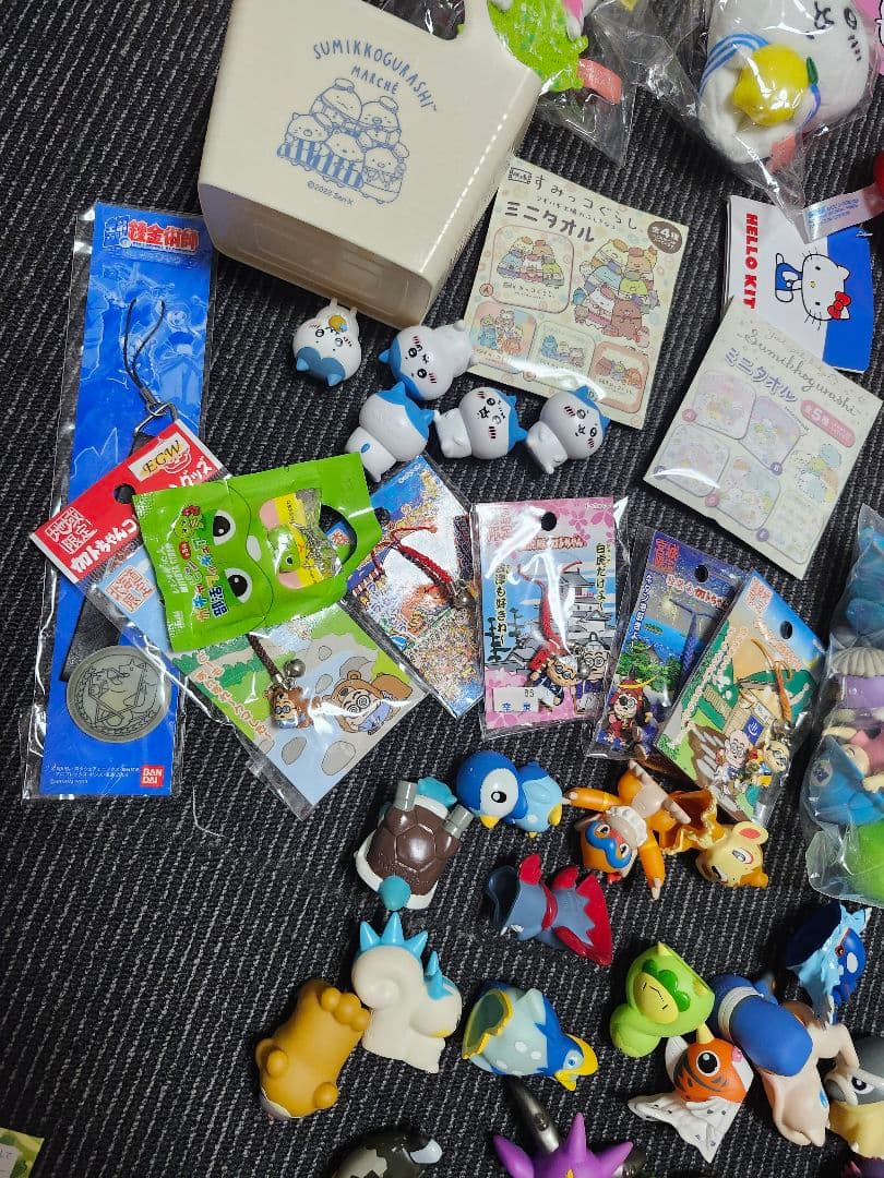 キャプテンピカチュウ　ポケモン　ちいかわ　リラックマ　指人形　まとめ売り