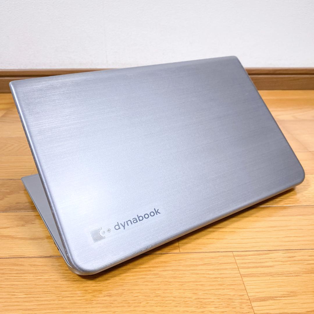 オフィス2021✨i5 SSD 東芝ノートパソコンKIRA 薄型軽量 キーライト