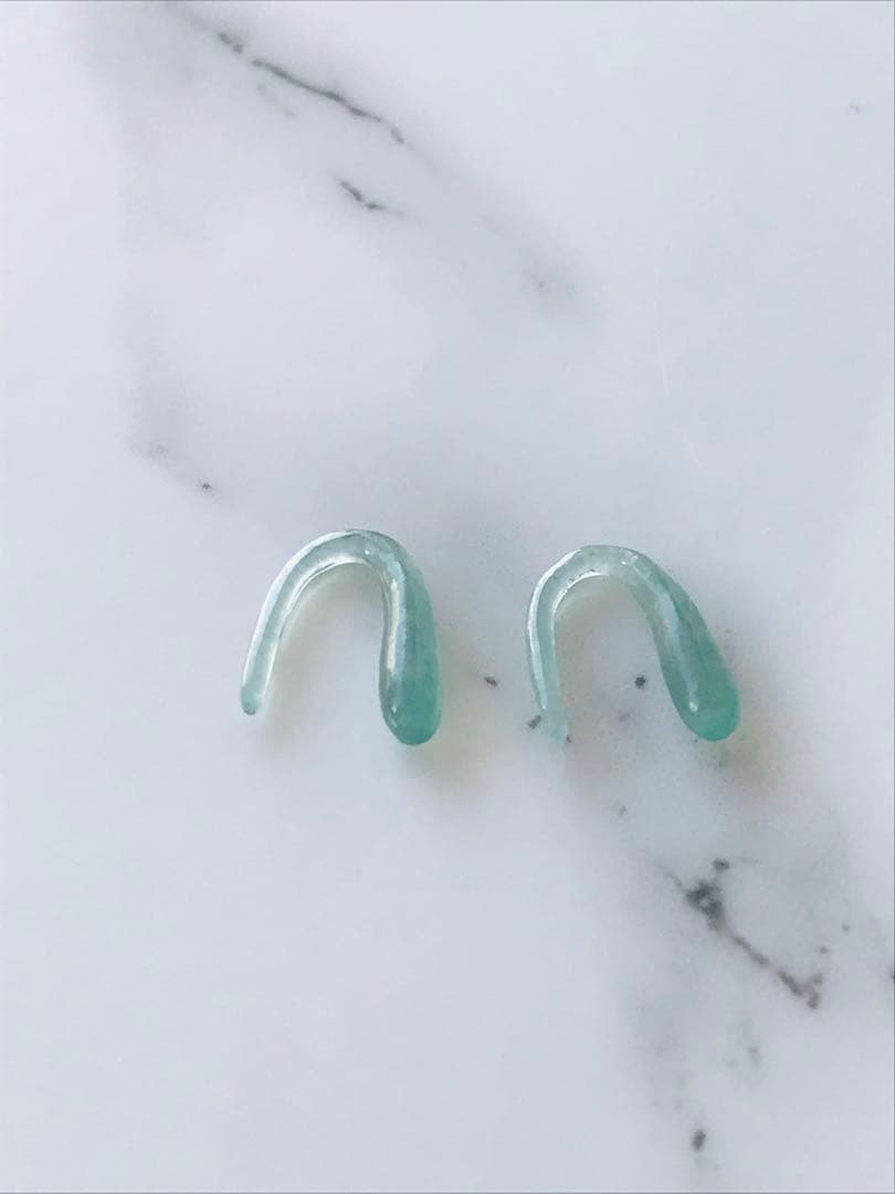 [P400-001] 翡翠　ピアス　天然石　グアテマラ産　ブルーグリーン