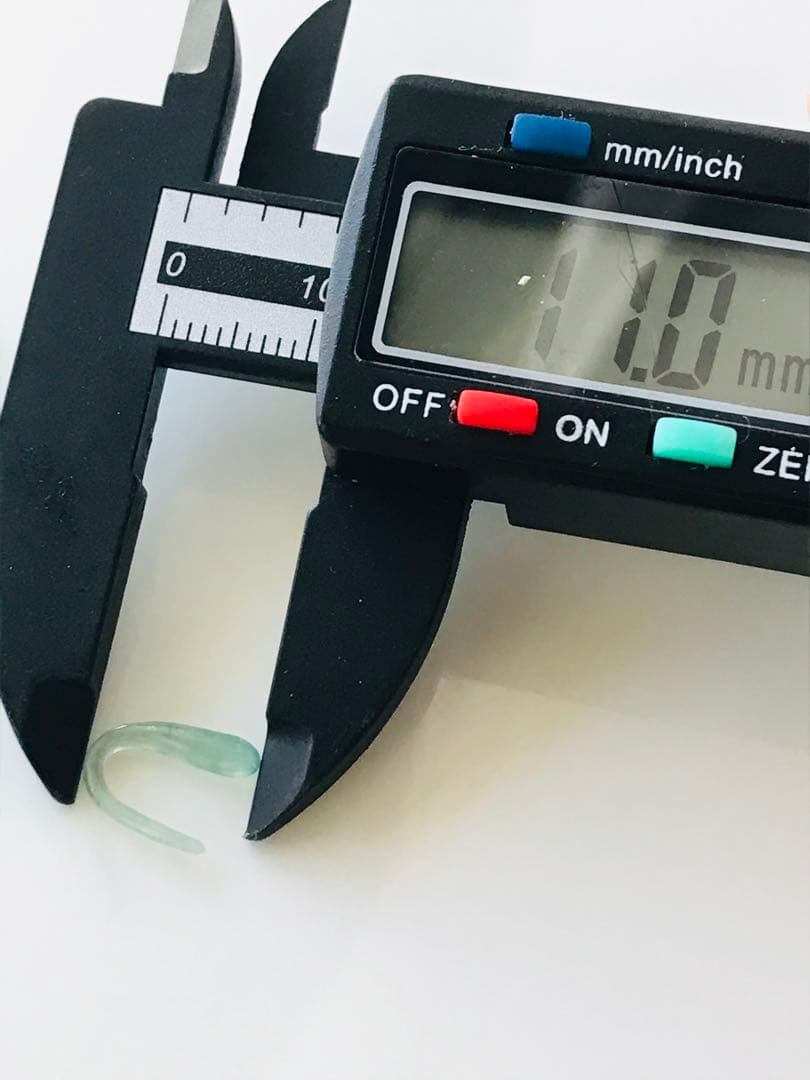 [P400-001] 翡翠　ピアス　天然石　グアテマラ産　ブルーグリーン