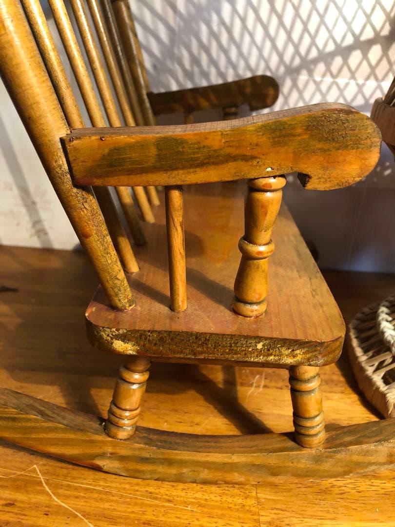 H ドールチェア　ロッキングチェア　フラワースタンド　オブジェ　アンティーク調