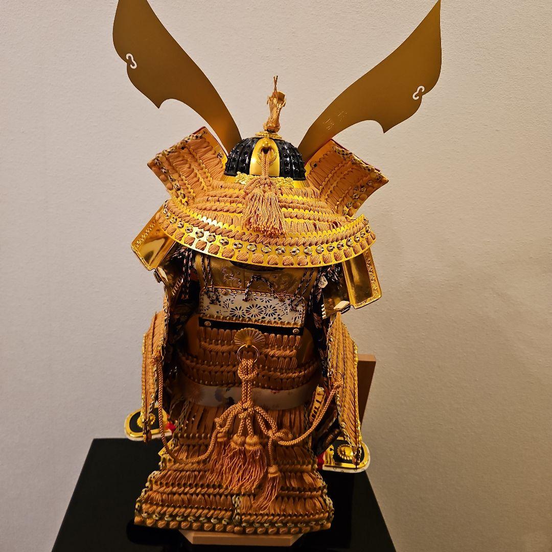 吉徳監製　鎧兜兜　玉鳳作　緋絲織之大鎧