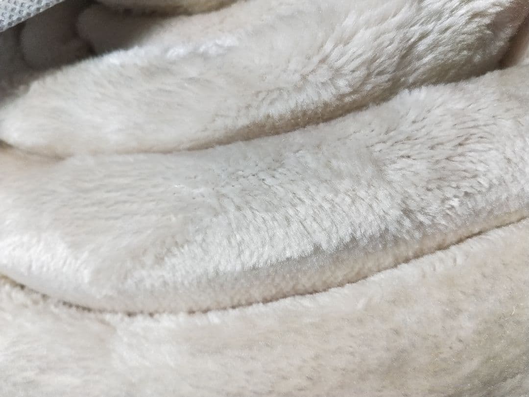 新品☆収納袋付き☆西川☆衿付きわた入り合わせ毛布140×200cm 2枚セット