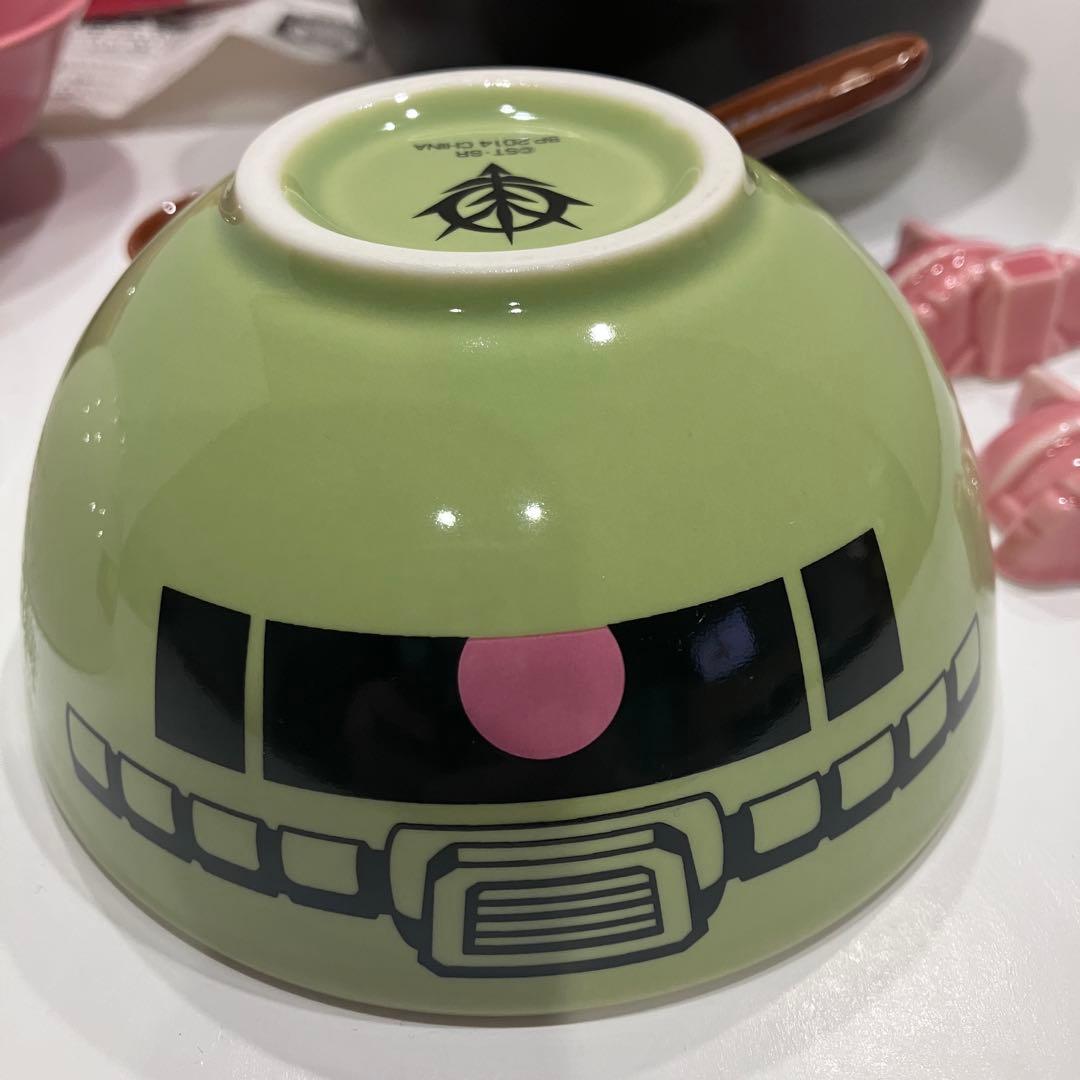 機動戦士ガンダム　35th 一番くじ　土鍋 お茶碗 とり皿 箸置き セット
