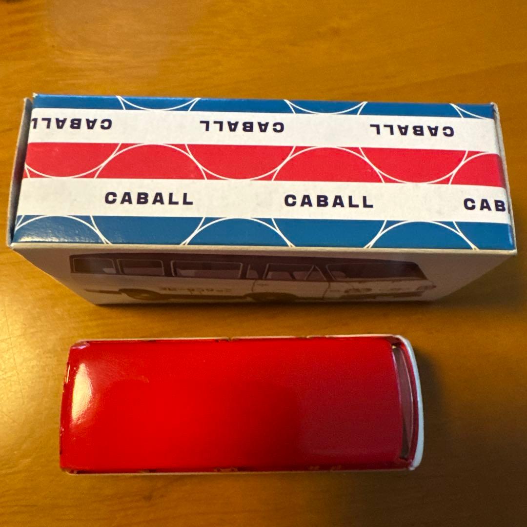 トミカ　日産サービスカー CABALLキャブオール1975日本製