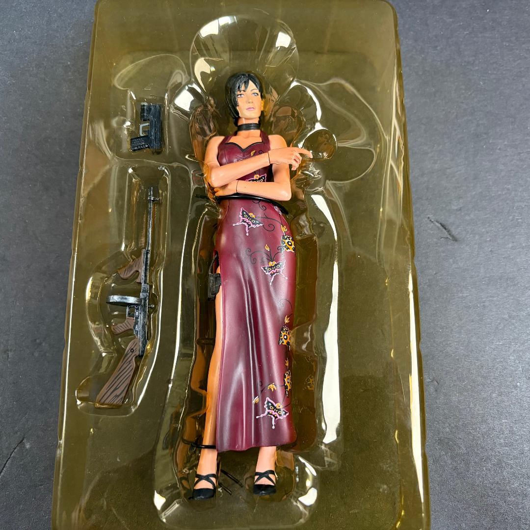 中古 ゲーム ＆ アニメ フィギュア 4点 まとめ売り バイオハザード など