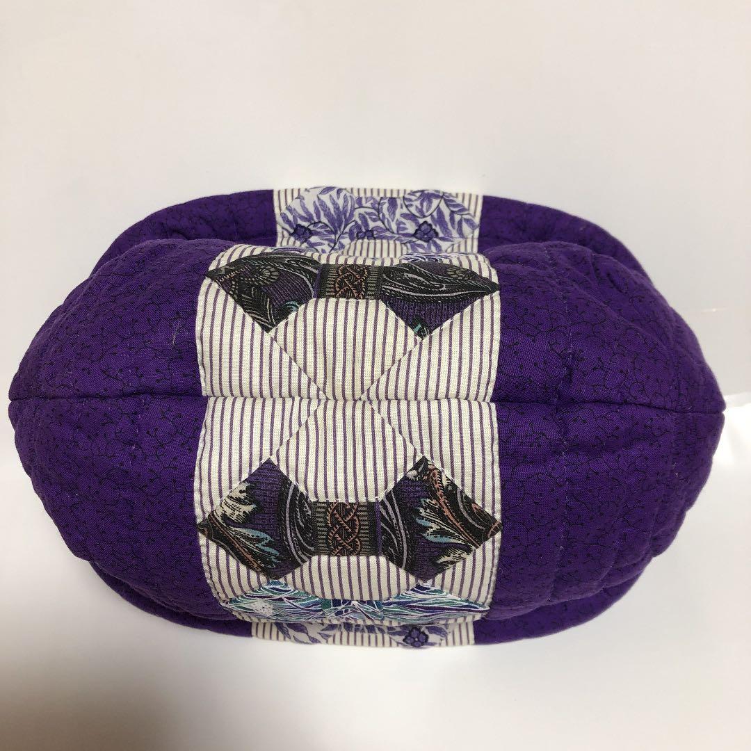 ハンドメイド　ボータイのバッグ