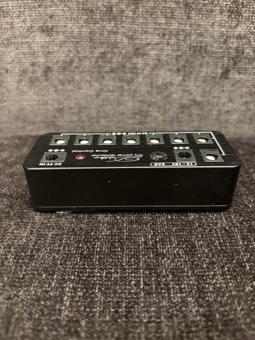 OneControl Distro パワーディストリビューター ①