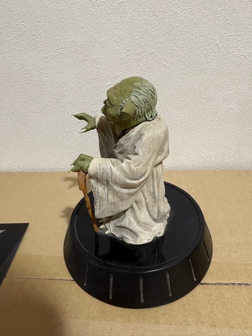 ジェントルジャイアント スターウォーズ スタチュー フィギュア ヨーダ 3300