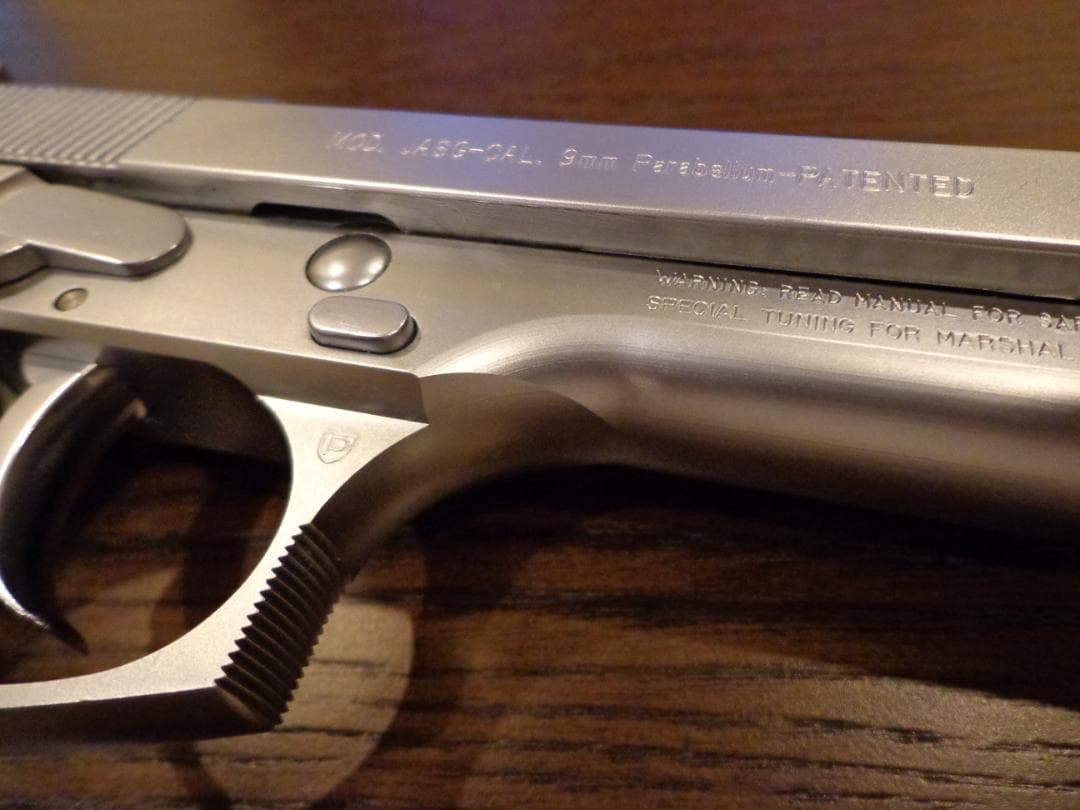 ガス銃　KSC M92 INOX