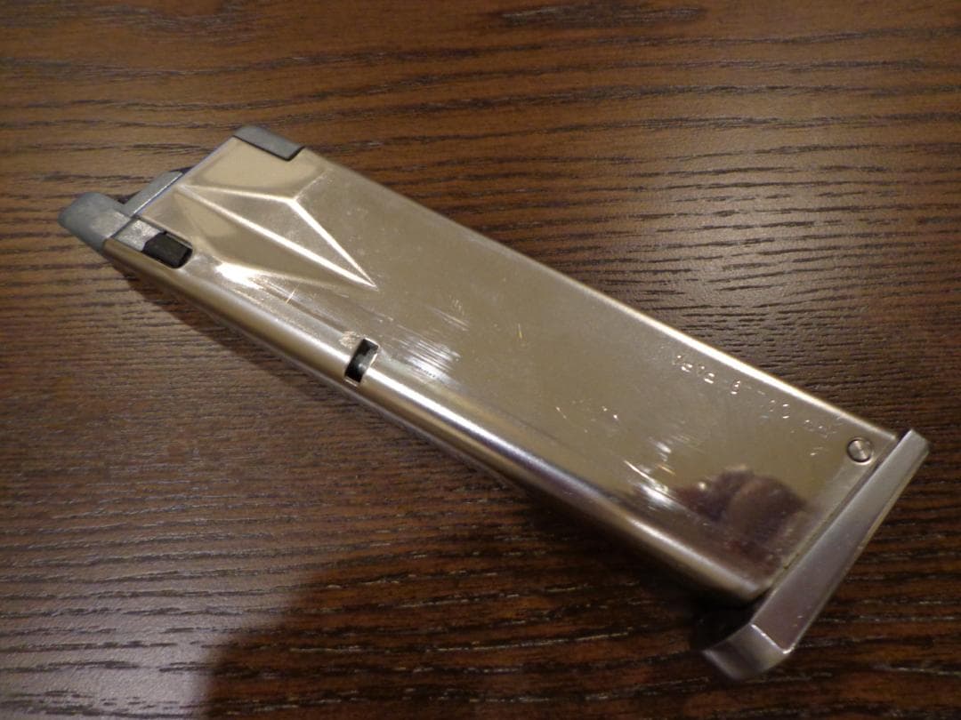 ガス銃　KSC M92 INOX