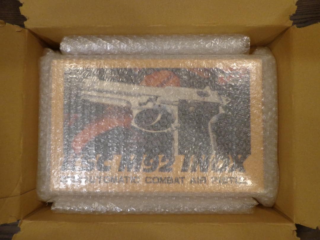 ガス銃　KSC M92 INOX