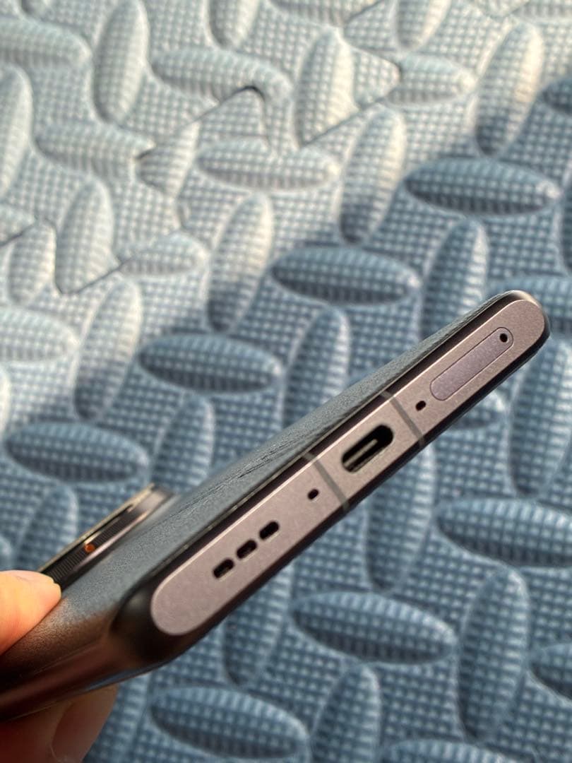 OPPO Find X7 Ultra 1TB衛星通信版