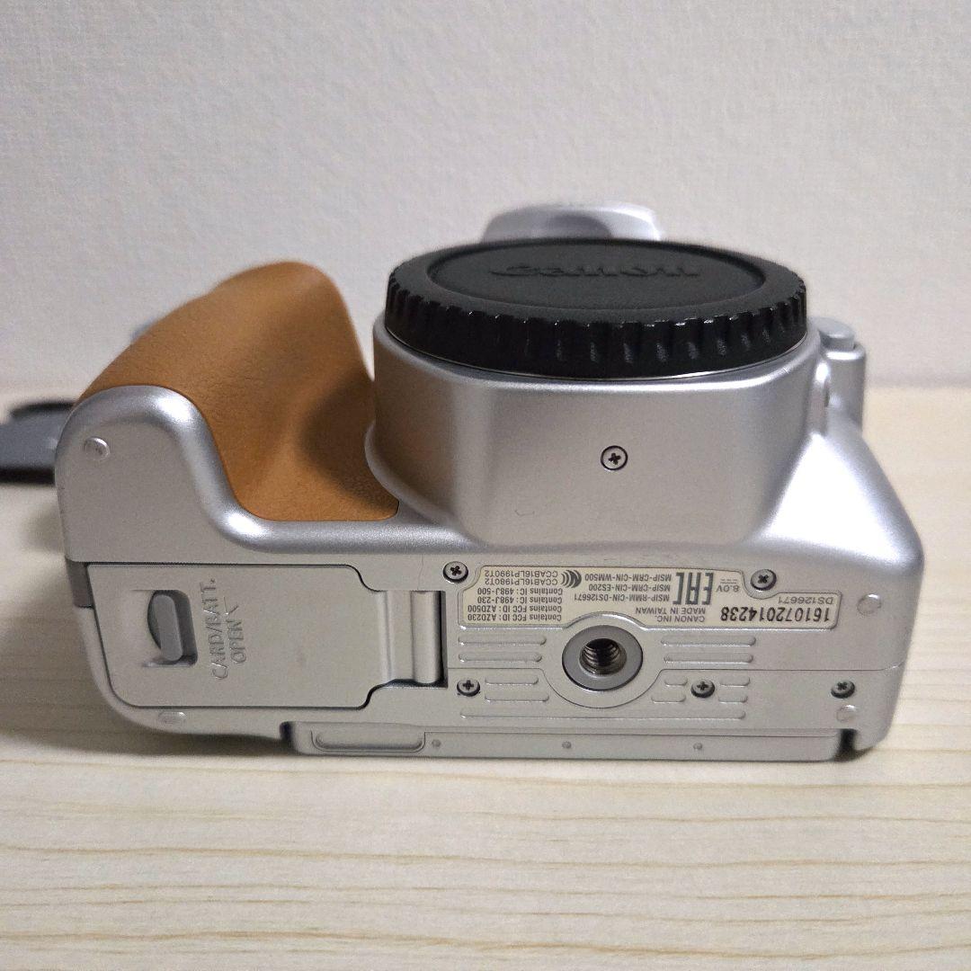 Canon EOS Kiss X9 シルバー 75-300mm