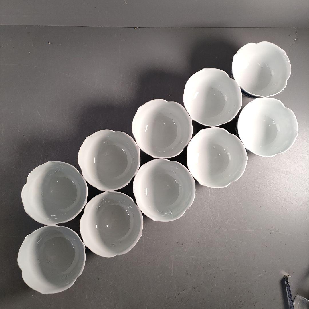 A1396-8/有田焼/祥瑞意花草文小鉢10客/共箱/飾鉢/盛鉢/向付/懐石道具