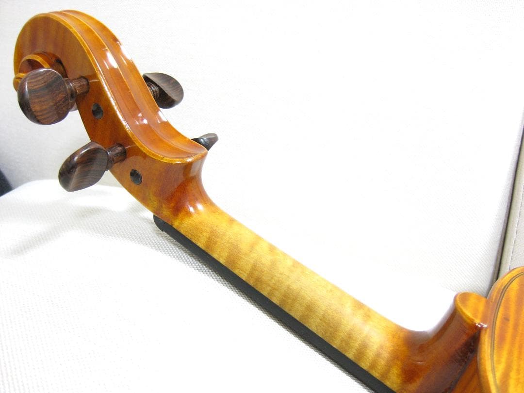 【新作ドイツ製1枚板】 Hermann Bachle 2012年製 バイオリン