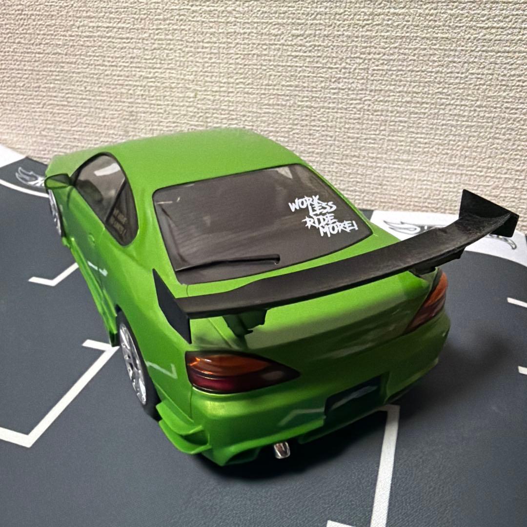 シルビアS15 ミニカー1/18 ソリド