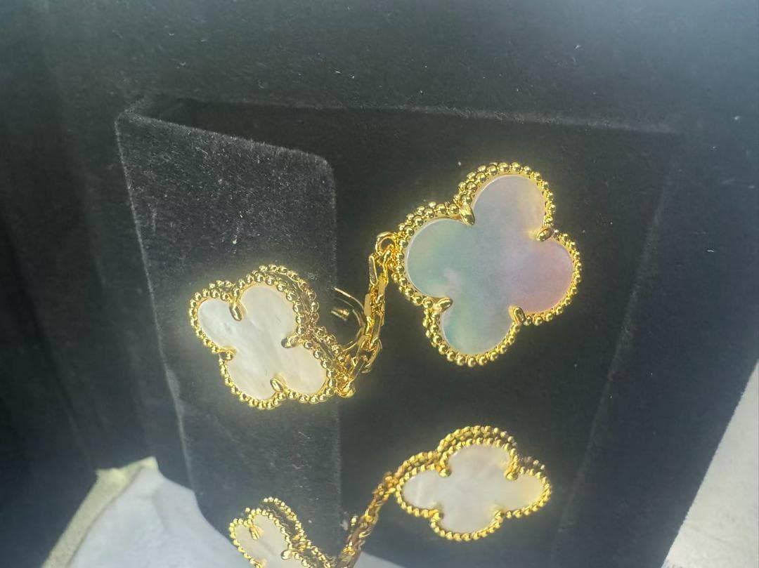 ヴィンテージ アルハンブラ イヤリング