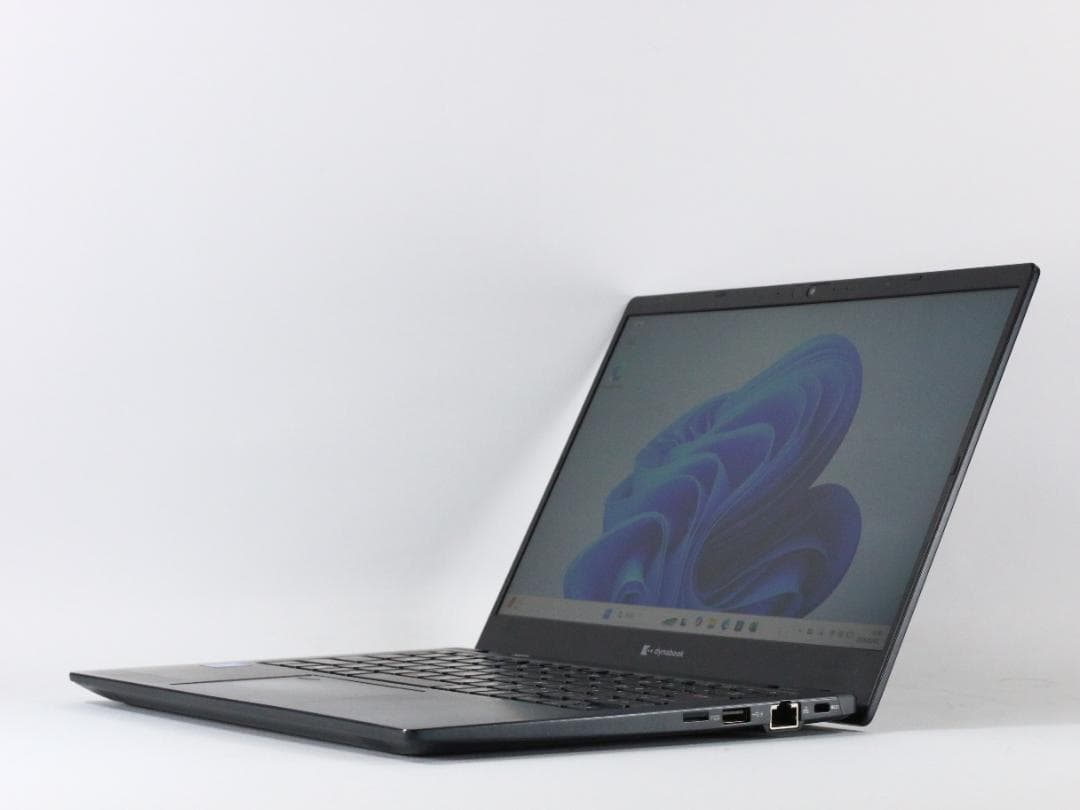 Windowsノート本体 dynabook G83/HS i5-11 8GB 256GB 13.3inHD