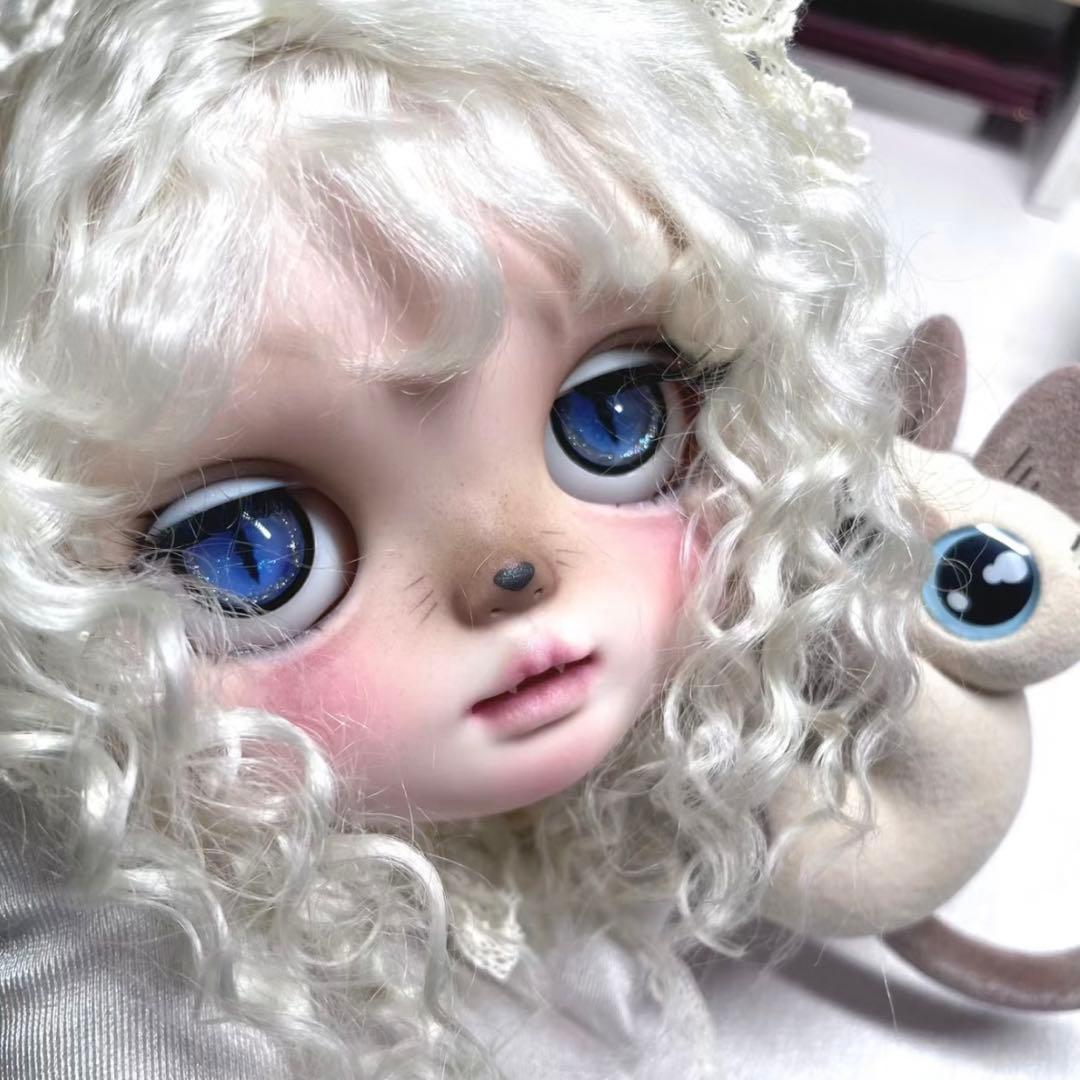 カスタムブライス 海外作家様 微笑み 猫顔 動物メイク かわいい フルセット