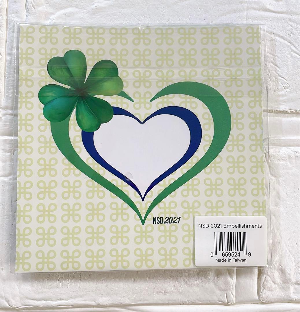 クリエイティブメモリーズ　アルバムカバー&白台紙&ミニエンバリ付