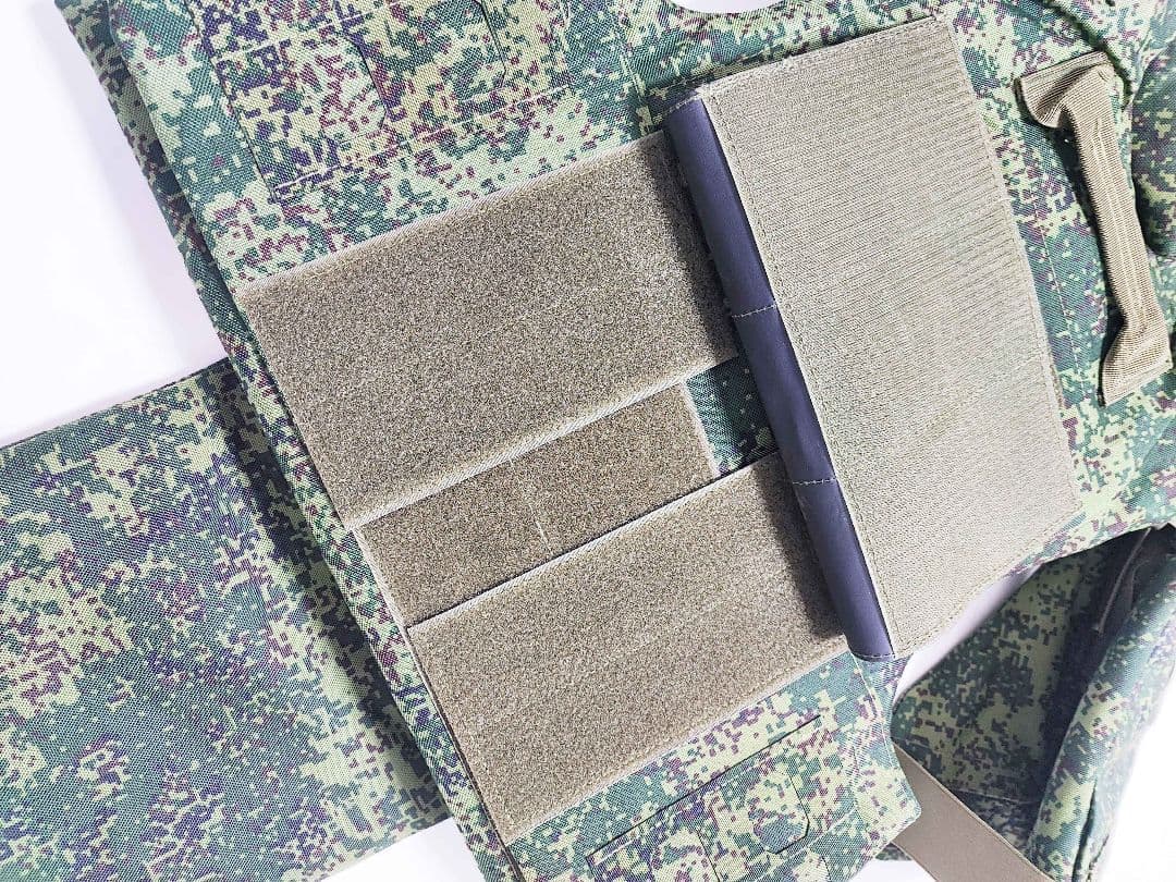 ロシア軍　全体防御 ボディアーマー デジタルフローラ EMR迷彩