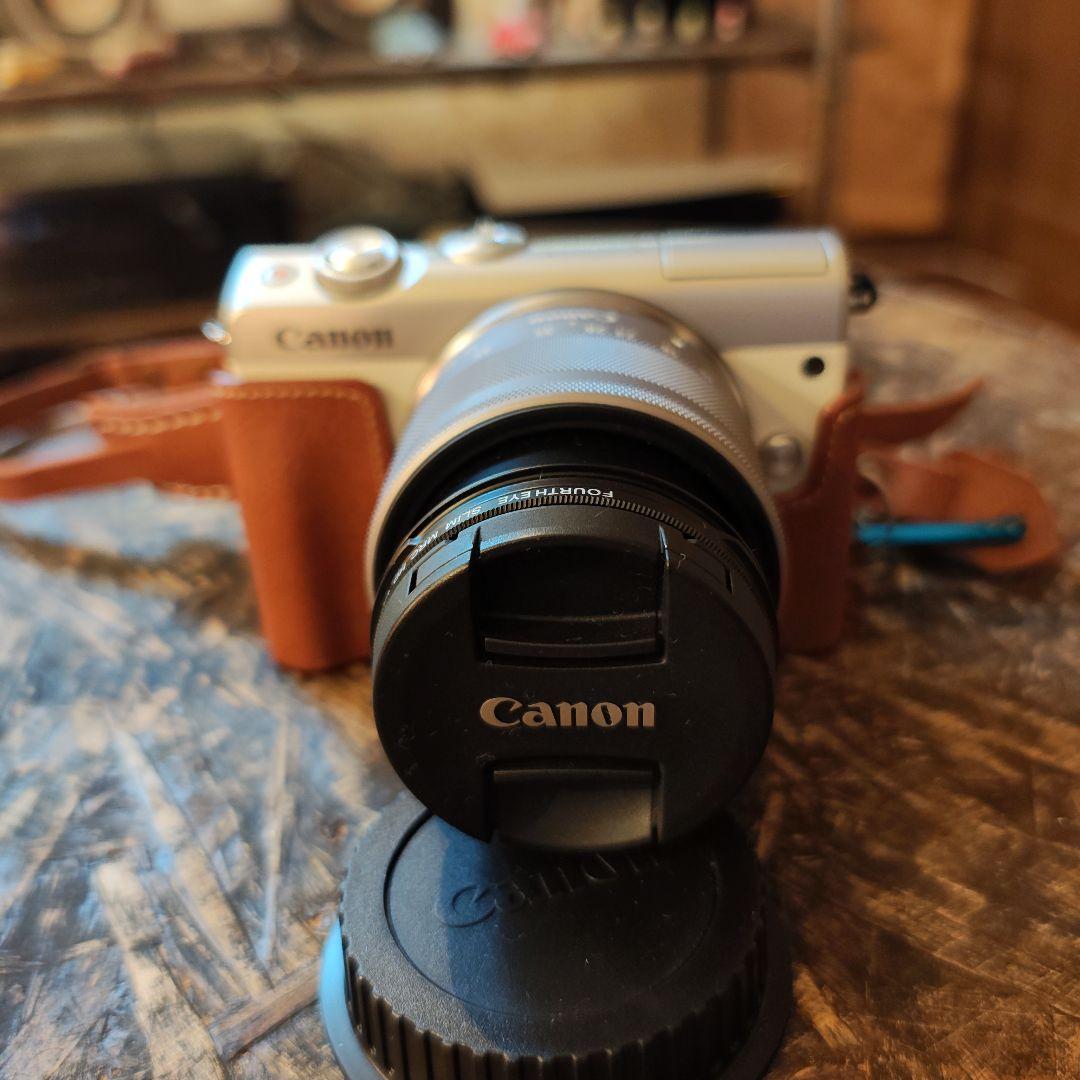 G*I様 Canon EOS M100 ミラーレス一眼 ホワイト ダブルレンズ