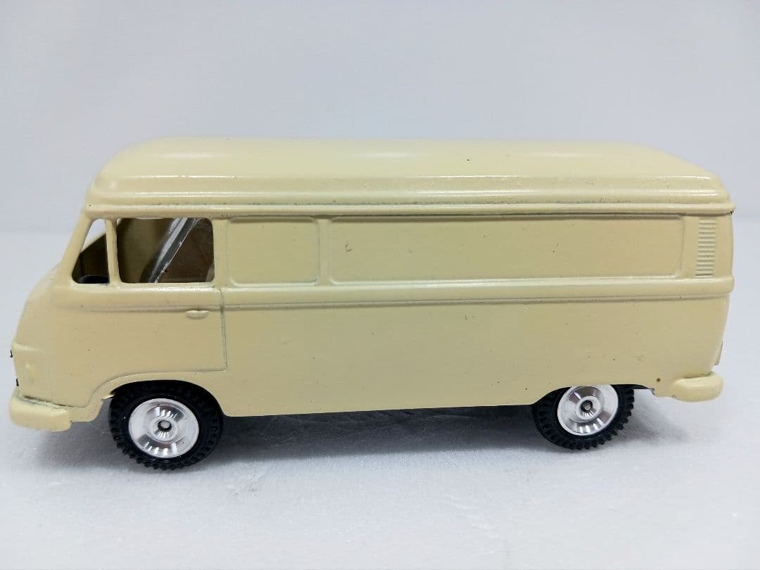 ドイツ製 Cursor Mercedes Benz L206D L306D