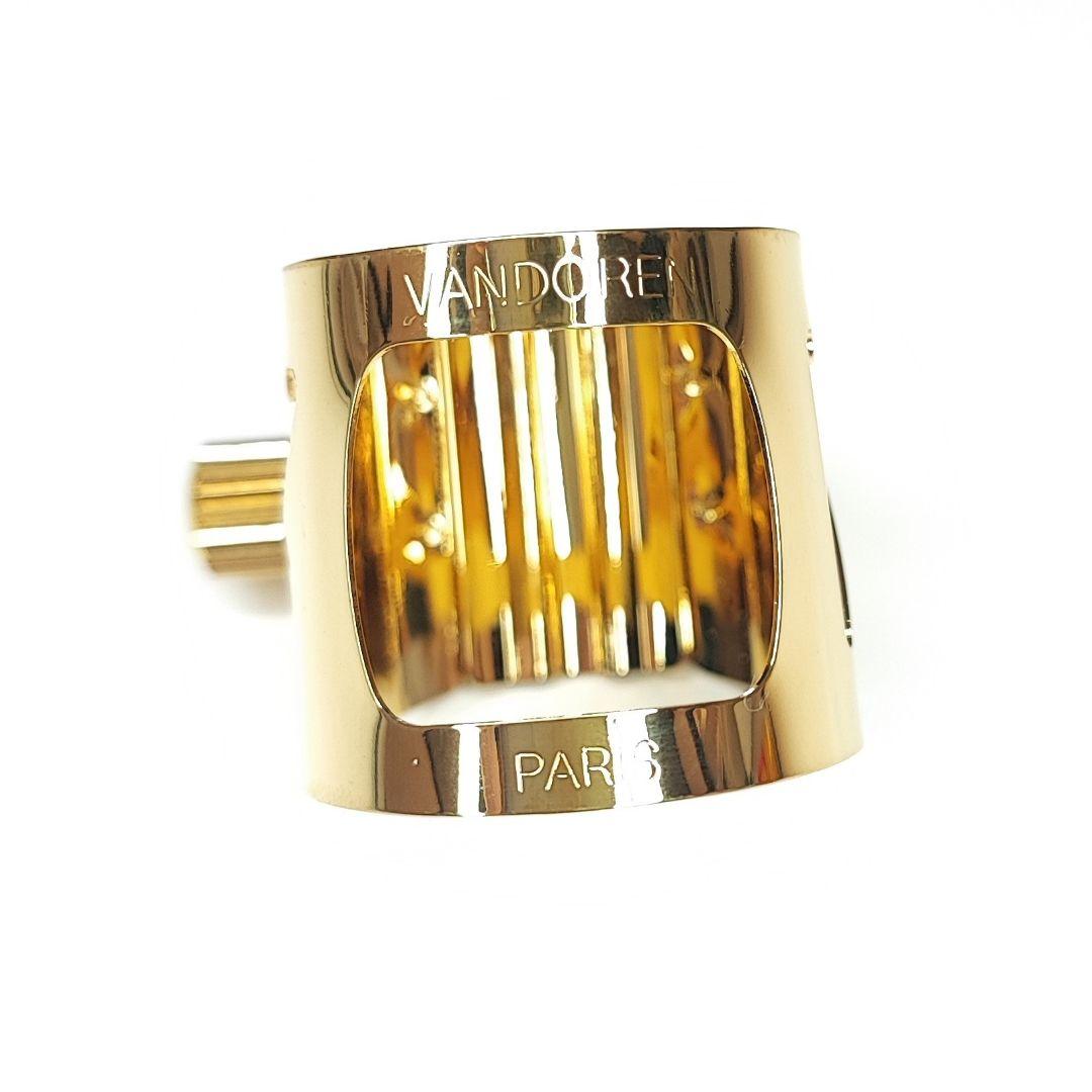 Vandoren OPTIMUM リガチャー アルトサックス LC07P