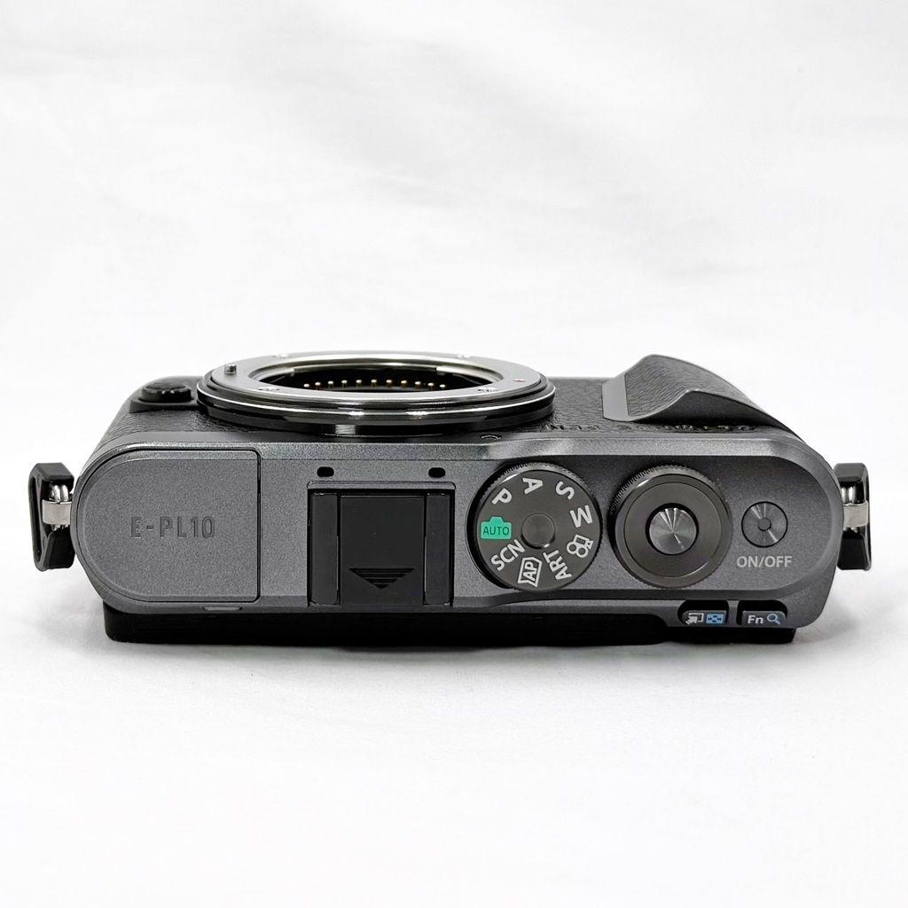 【美品】オリンパス PEN E-PL10 ダブルズームキット ミラーレス カメラ