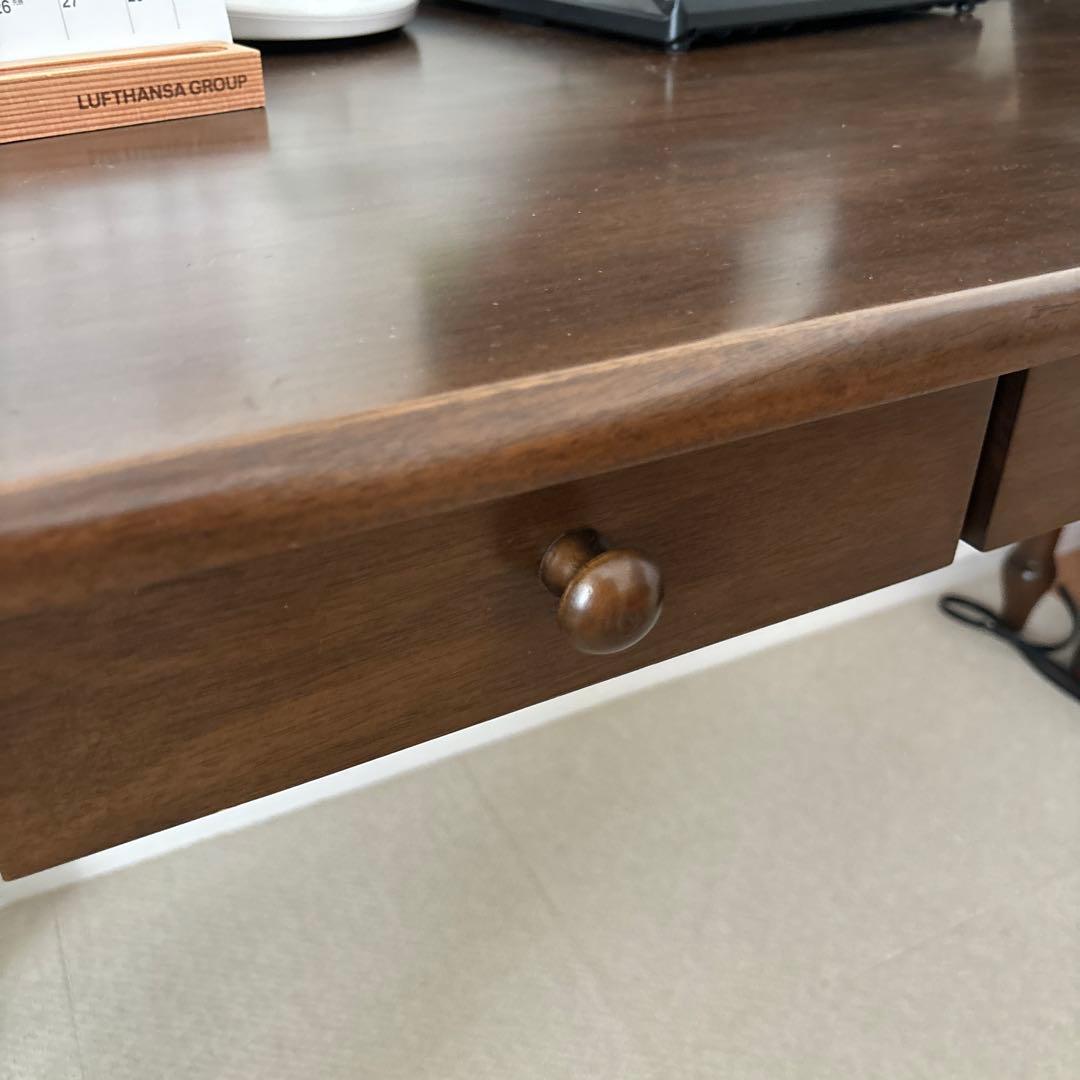 送料込み　ダークブラウン 木製デスク 引き出し付き