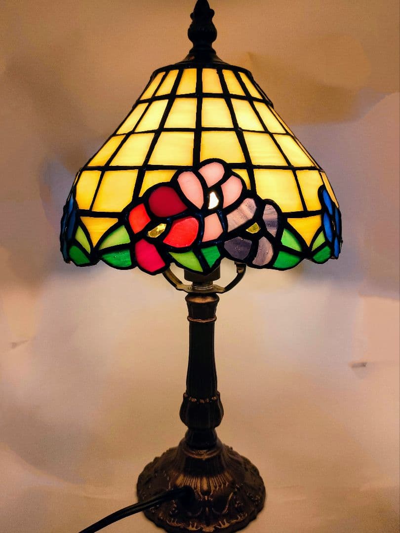 新品ステンドグラスランプ ティファニー調