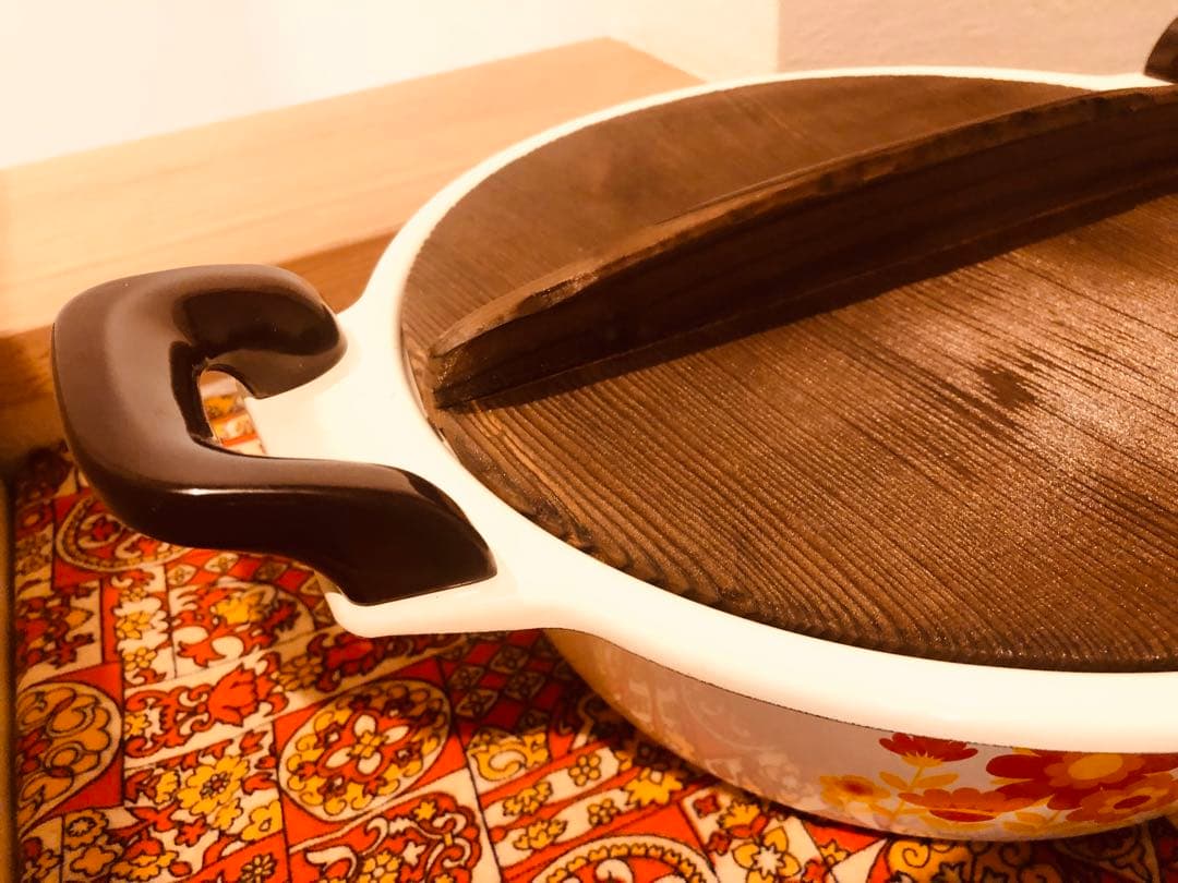 レア）昭和レトロ　富士琺瑯 クインビーハニーウエア 花柄 ホーローおでん鍋