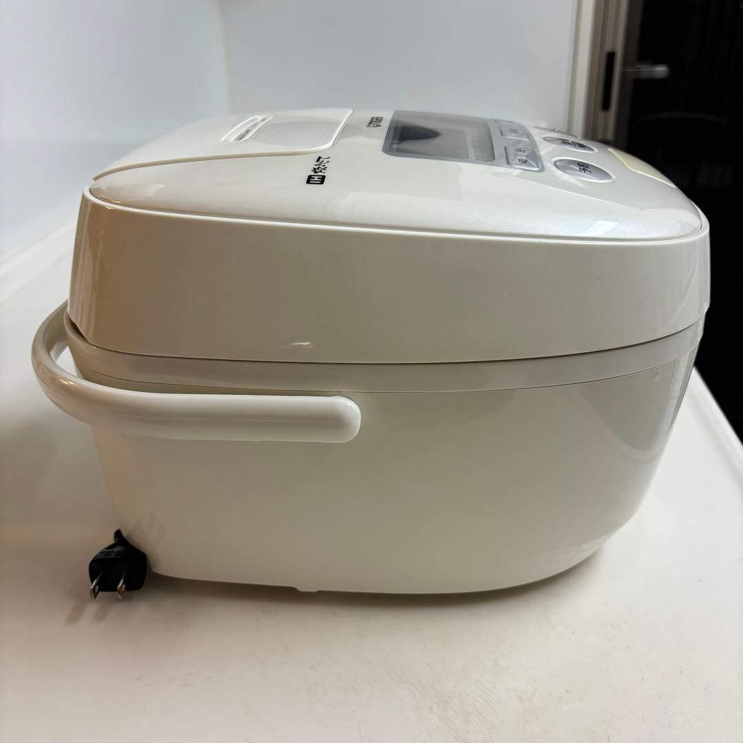 TIGER IH炊飯器 JPE-B1 5.5合炊き