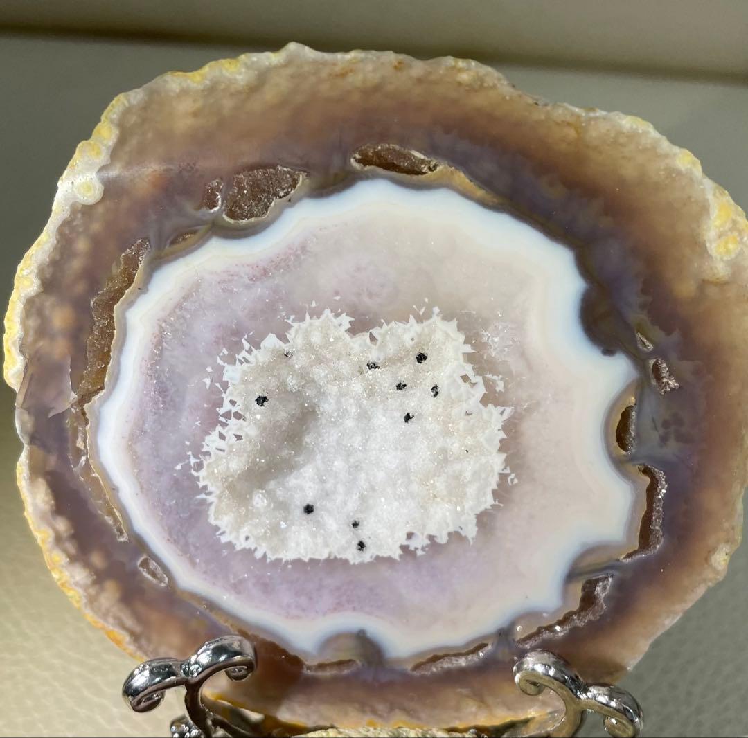 トレジャー瑪瑙 ドゥルージーアゲート 聚宝盆 雪模様 シュガー トルマリン共生