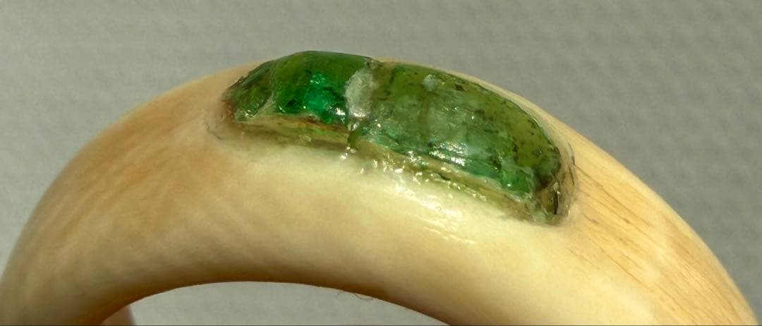 マンモス牙リング ディマントイドガーネット入 一点物　約11号