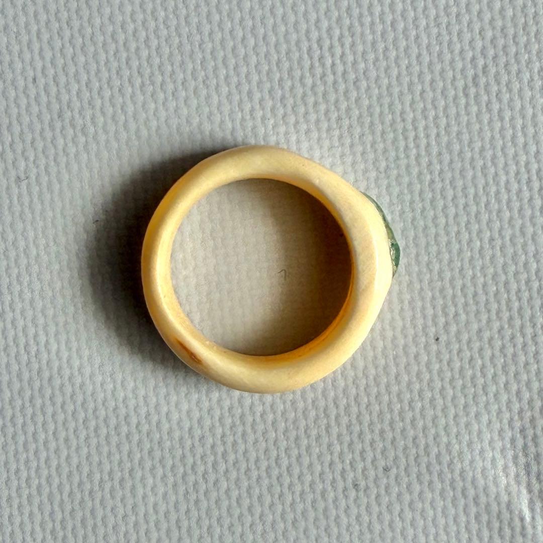 マンモス牙リング ディマントイドガーネット入 一点物　約11号